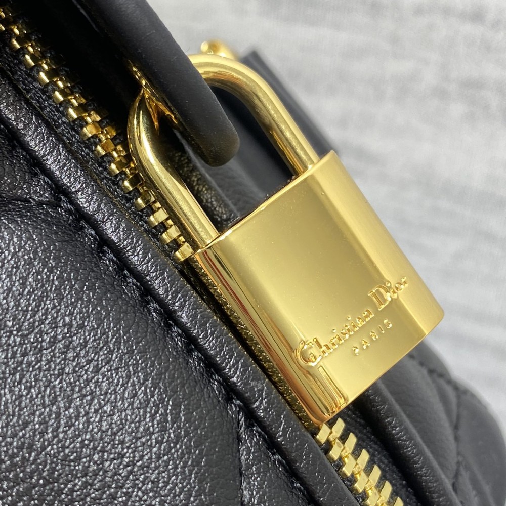Christian Dior My Dior series matte lambskin matte rattan pattern pure black handbag Christian Dior My Dior series matte lambskin matte rattan pattern pure black handbag