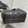 Christian Dior LADY Dior series matte rattan pattern exquisite hardware pure black handbag Christian Dior LADY Dior series matte rattan pattern exquisite hardware pure black handbag