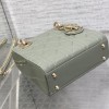 Christian Dior LADY Dior series emerald patent leather texture exquisite hardware handbag Christian Dior LADY Dior series emerald patent leather texture exquisite hardware handbag