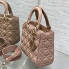 Christian Dior LADY Dior series crimson patent leather texture exquisite hardware medium handbag Christian Dior LADY Dior series crimson patent leather texture exquisite hardware medium handbag