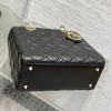 Christian Dior LADY Dior series pure black patent leather texture exquisite hardware large handbag Christian Dior LADY Dior series pure black patent leather texture exquisite hardware large handbag