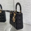 Christian Dior LADY Dior series pure black patent leather texture exquisite hardware medium handbag Christian Dior LADY Dior series pure black patent leather texture exquisite hardware medium handbag