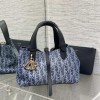 Christian Dior Book Tote series Oblique print exquisite hardware small handbag Christian Dior Book Tote series Oblique print exquisite hardware small handbag