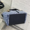 Christian Dior Book Tote series Oblique print exquisite hardware small handbag Christian Dior Book Tote series Oblique print exquisite hardware small handbag