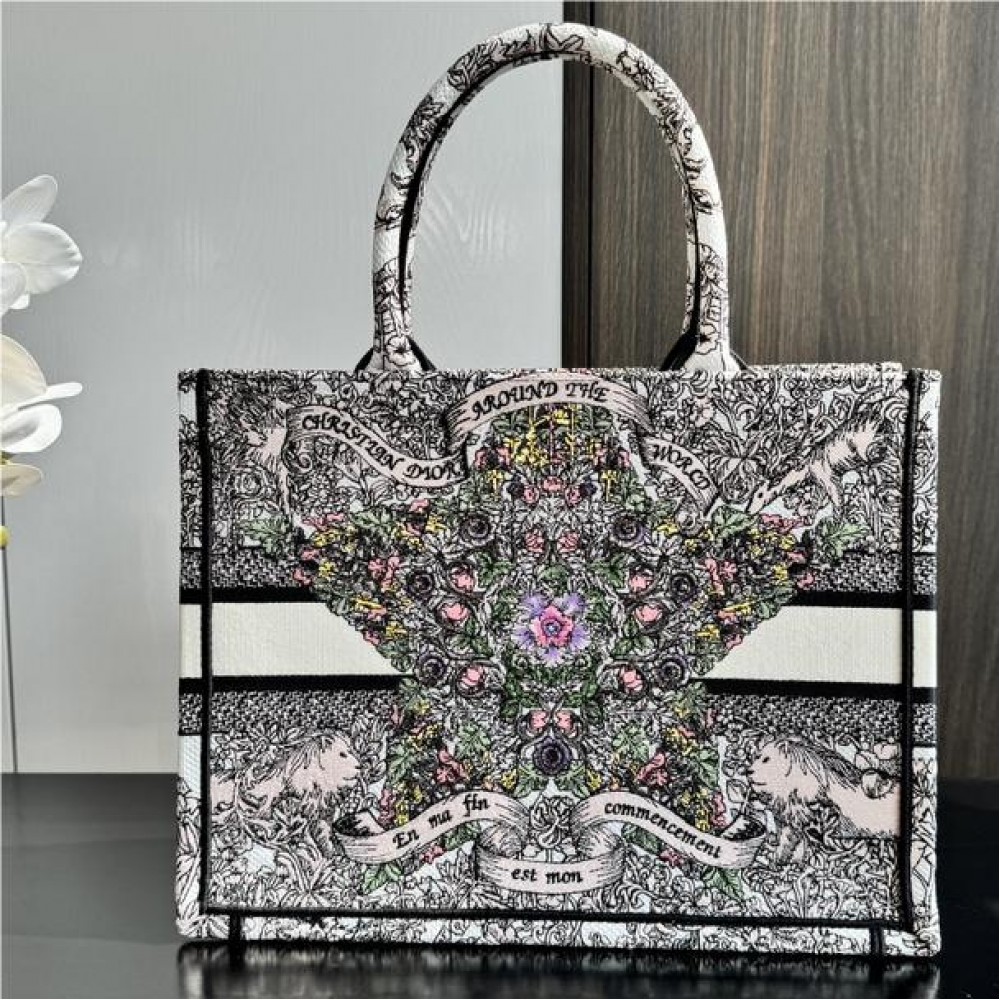 Christian Dior BOOK TOTE series ink painting print embroidered handbag Christian Dior BOOK TOTE series ink painting print embroidered handbag