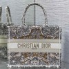 Christian Dior BOOK TOTE series platinum printed embroidered handbag Christian Dior BOOK TOTE series platinum printed embroidered handbag