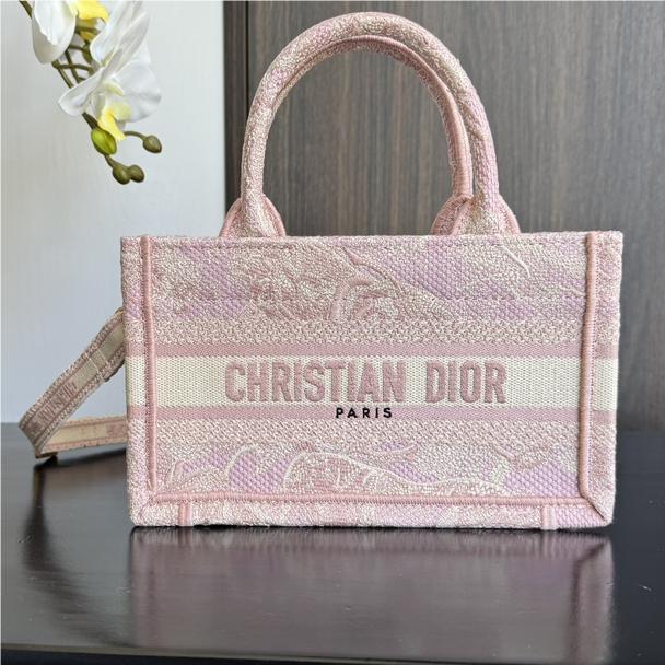 Christian Dior BOOK TOTE series pink printed embroidered handbag Christian Dior BOOK TOTE series pink printed embroidered handbag