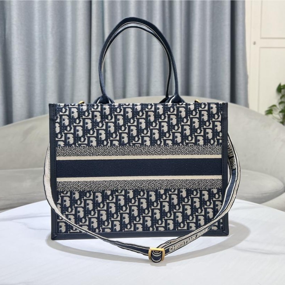 Christian Dior BOOK TOTE series dark blue medium printed embroidered handbag Christian Dior BOOK TOTE series dark blue medium printed embroidered handbag