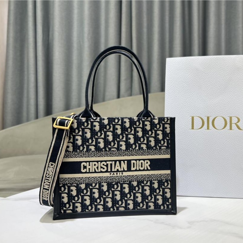Christian Dior BOOK TOTE series dark blue small printed embroidered handbag Christian Dior BOOK TOTE series dark blue small printed embroidered handbag