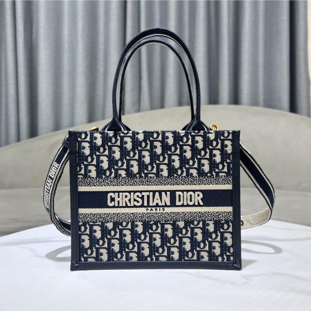 Christian Dior BOOK TOTE series dark blue small printed embroidered handbag Christian Dior BOOK TOTE series dark blue small printed embroidered handbag