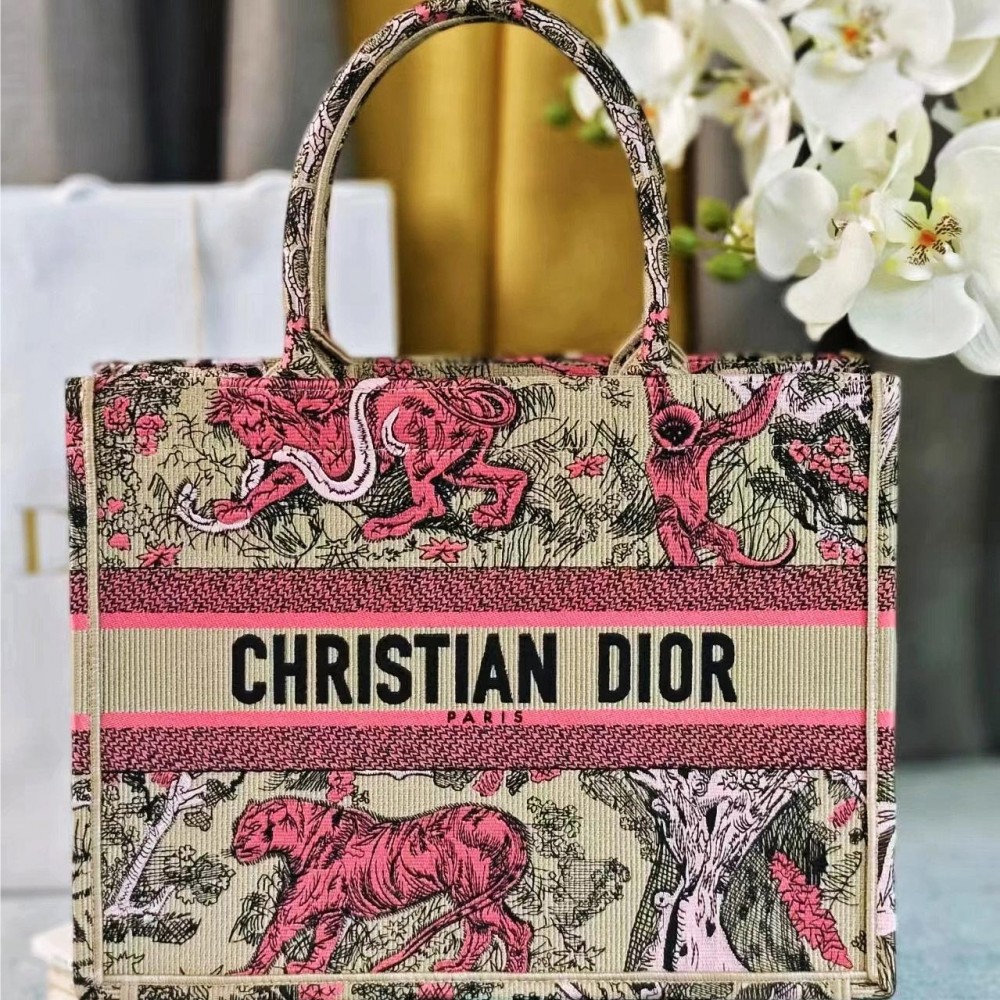 Christian Dior BOOK TOTE series pink printed embroidered handbag Christian Dior BOOK TOTE series pink printed embroidered handbag