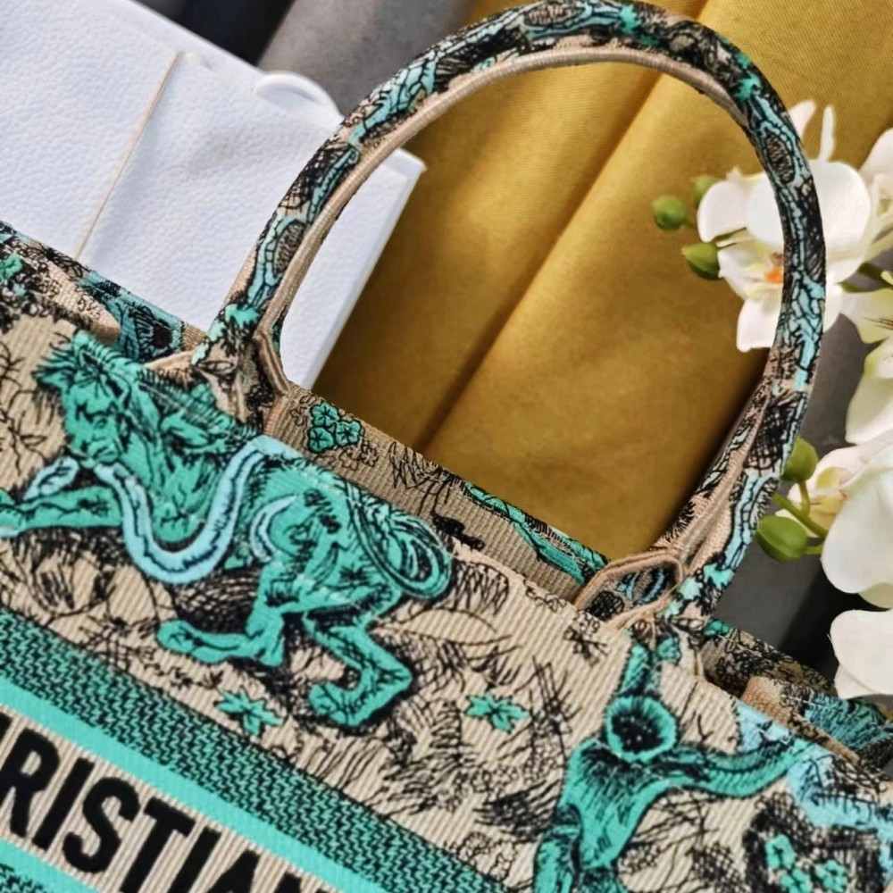 Christian Dior BOOK TOTE series emerald green printed embroidered handbag Christian Dior BOOK TOTE series emerald green printed embroidered handbag
