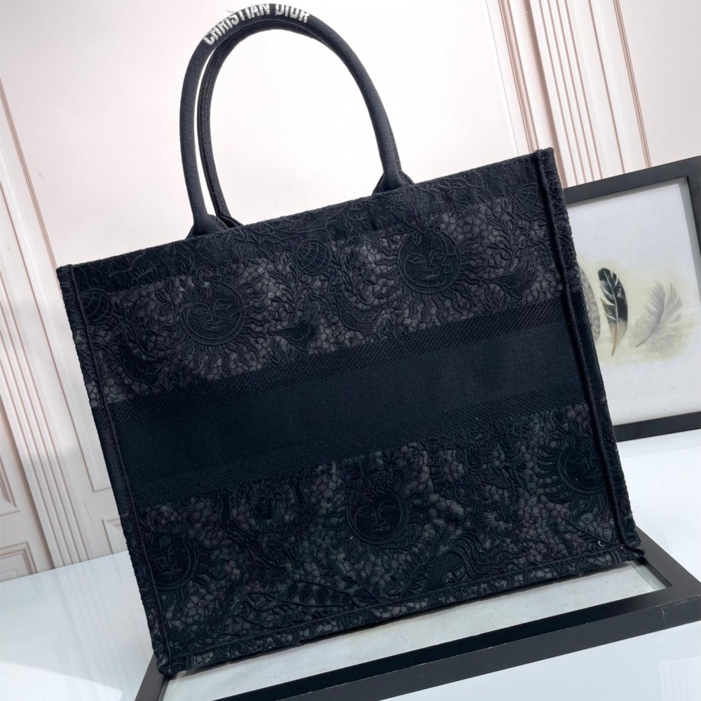 Christian Dior BOOK TOTE series large clear black printed embroidered handbag Christian Dior BOOK TOTE series large clear black printed embroidered handbag
