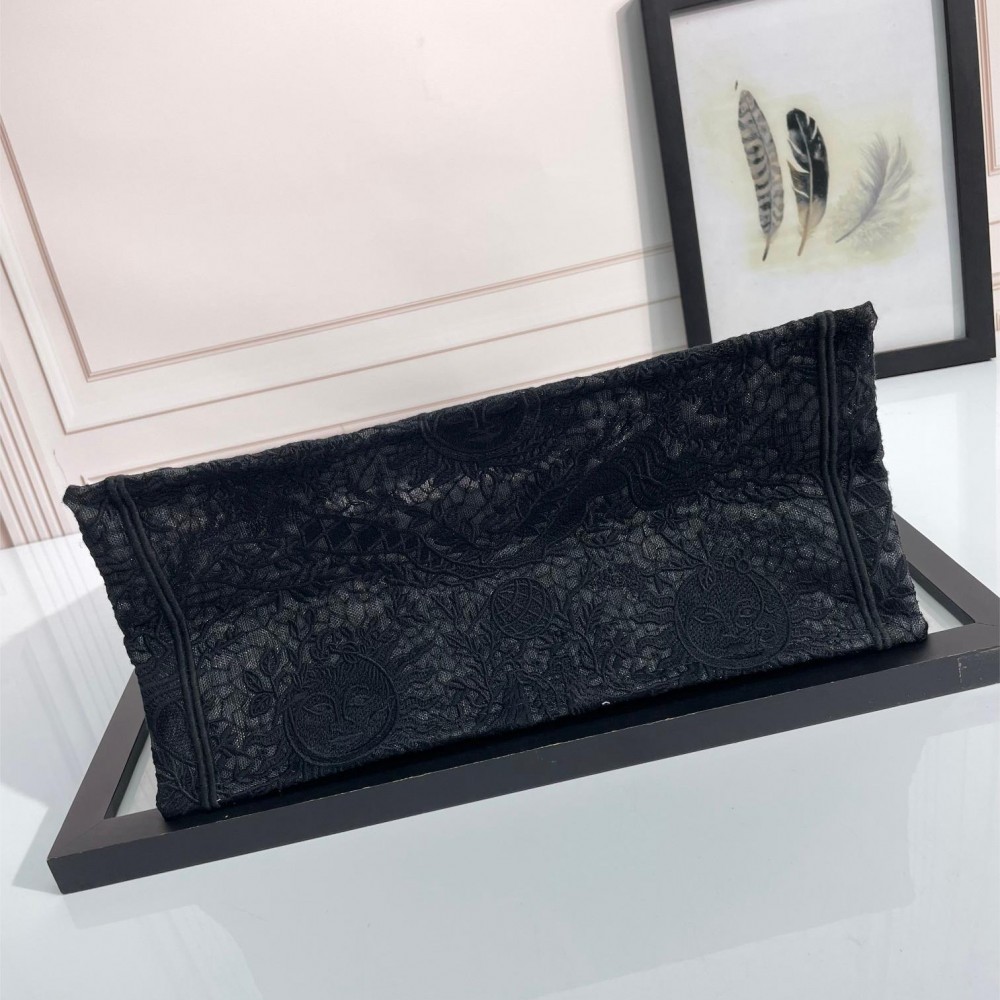 Christian Dior BOOK TOTE series medium clear black printed embroidered handbag Christian Dior BOOK TOTE series medium clear black printed embroidered handbag