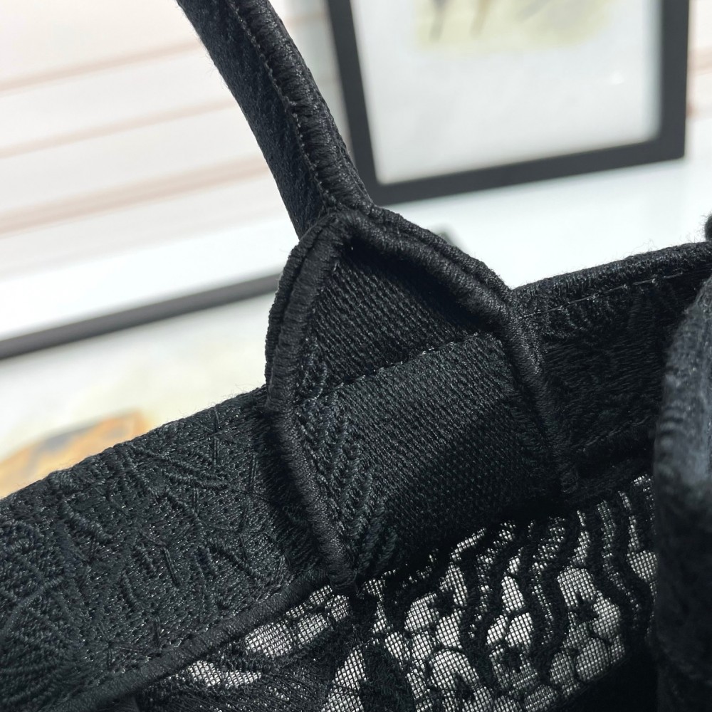 Christian Dior BOOK TOTE series medium clear black printed embroidered handbag Christian Dior BOOK TOTE series medium clear black printed embroidered handbag