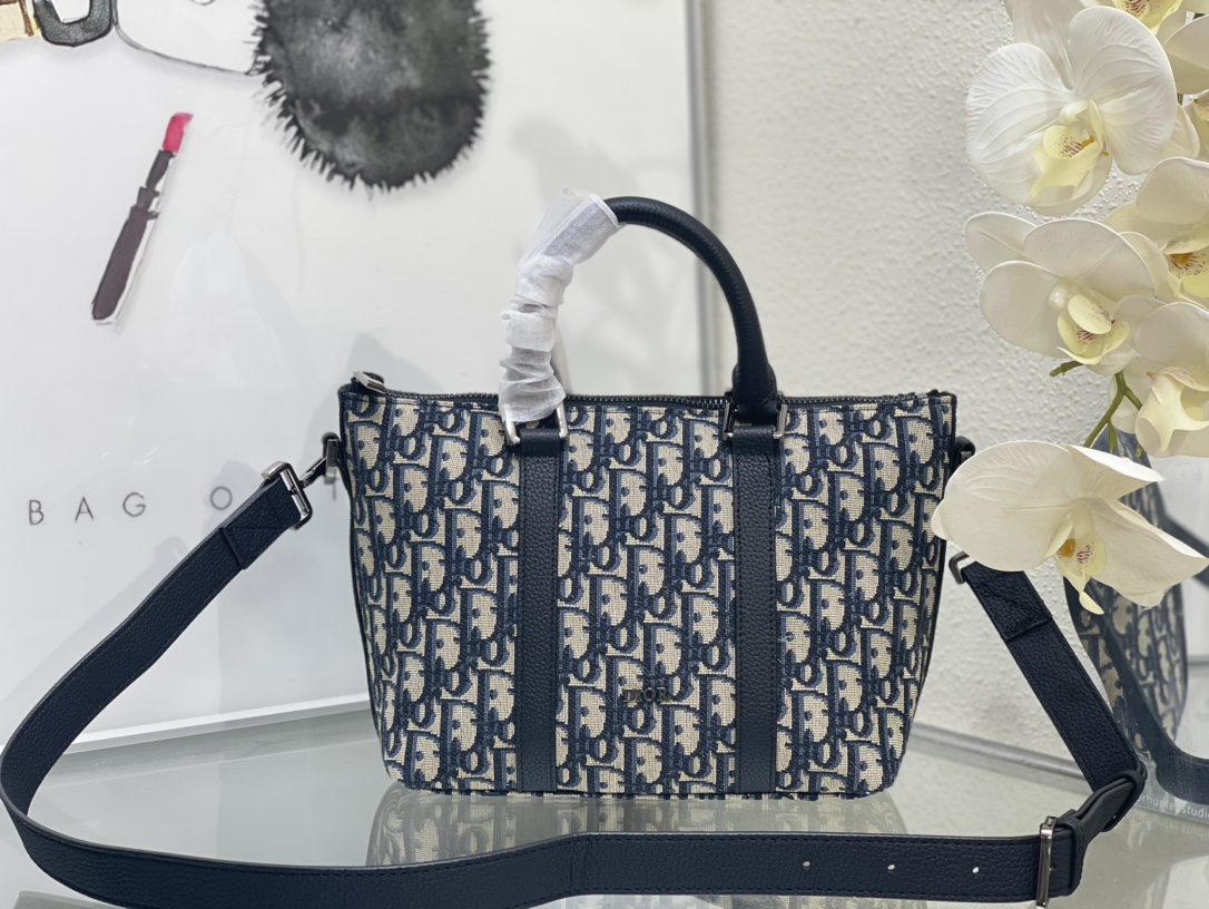 Christian Dior BOOK TOTE OBLIQUE printed jacquard black leather tote bag Christian Dior BOOK TOTE OBLIQUE printed jacquard black leather tote bag
