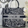 Christian Dior BOOK TOTE series black and white with printed embroidered handbag Christian Dior BOOK TOTE series black and white with printed embroidered handbag