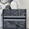 Christian Dior BOOK TOTE series black and white with printed embroidered handbag Christian Dior BOOK TOTE series black and white with printed embroidered handbag