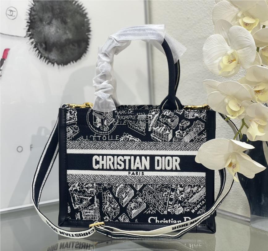 Christian Dior BOOK TOTE series Medium black and white with printed embroidered handbag Christian Dior BOOK TOTE series Medium black and white with printed embroidered handbag