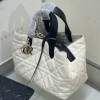 Christian Dior Lady Dior series pure white lambskin exquisite hardware chain bag Christian Dior Lady Dior series pure white lambskin exquisite hardware chain bag