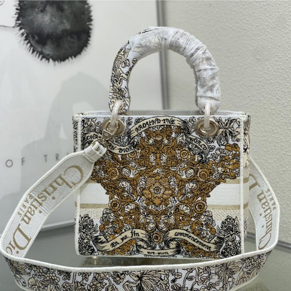 Christian Dior LADY DIOR series platinum embroidery gold silk print chain handbag Christian Dior LADY DIOR series platinum embroidery gold silk print chain handbag