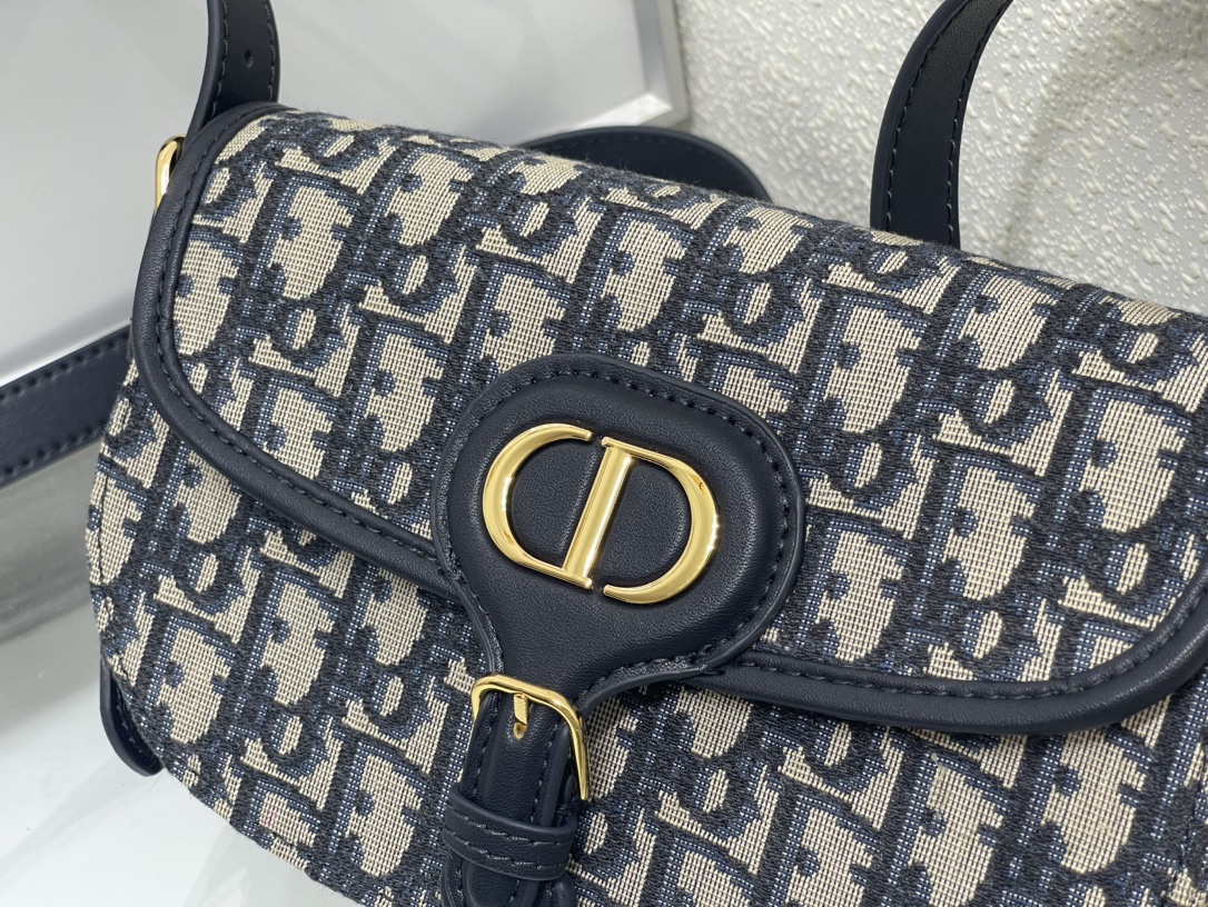 Christian Dior SADDLE series blue logo print shoulder strap handbag Christian Dior SADDLE series blue logo print shoulder strap handbag