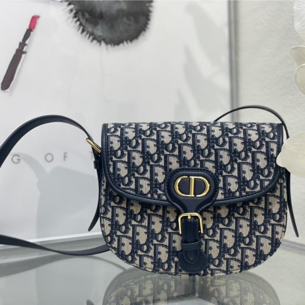 Christian Dior DIOR SADDLE series classic blue printed gold stamped logo shoulder strap flap shoulder bag Christian Dior DIOR SADDLE series classic blue printed gold stamped logo shoulder strap flap shoulder bag