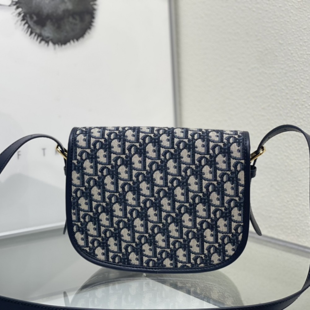 Christian Dior DIOR SADDLE series classic blue printed gold stamped logo shoulder strap flap shoulder bag Christian Dior DIOR SADDLE series classic blue printed gold stamped logo shoulder strap flap shoulder bag