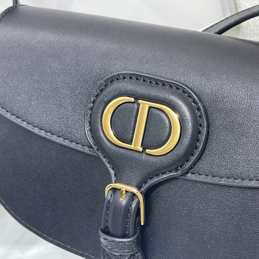 Christian Dior DIOR SADDLE series classic pure black leather gold logo shoulder strap flap shoulder bag Christian Dior DIOR SADDLE series classic pure black leather gold logo shoulder strap flap shoulder bag