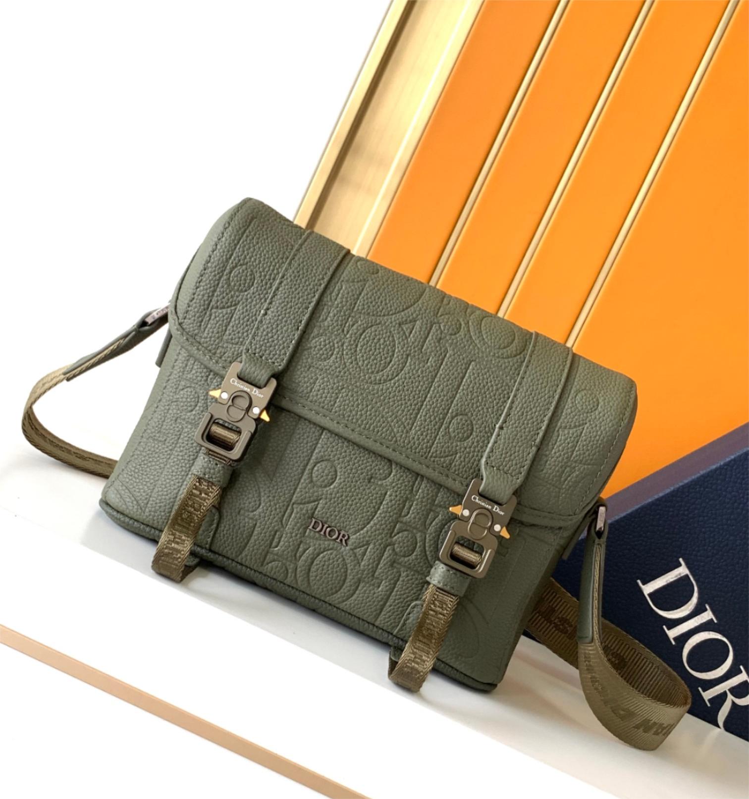Christian Dior Oblique Classic Army Green Cannage Leather Crossbody Handbag Christian Dior Oblique Classic Army Green Cannage Leather Crossbody Handbag