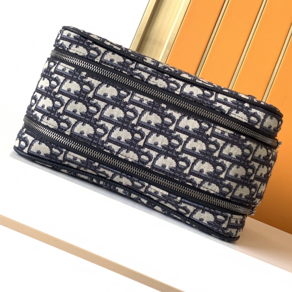 Christian Dior Oblique Classic Blue Sakura Leather Crossbody Handbag... Christian Dior Oblique Classic Blue Sakura Leather Crossbody Handbag...