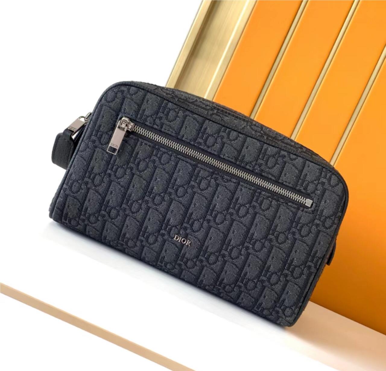 Christian Dior Oblique Collection Classic Black Cannage Leather Crossbody Handbag Christian Dior Oblique Collection Classic Black Cannage Leather Crossbody Handbag