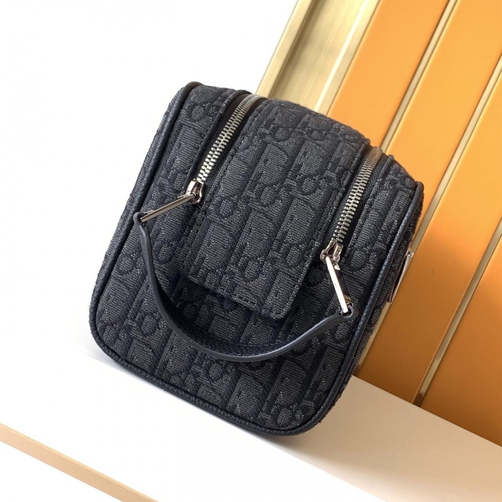 Christian Dior Oblique Collection Classic Black Cannage Leather Crossbody Handbag Christian Dior Oblique Collection Classic Black Cannage Leather Crossbody Handbag