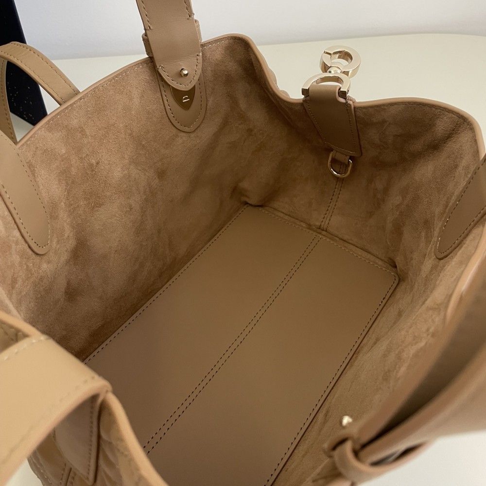 Christian Dior LADY DIOR classic rattan stitching brown leather handbag Christian Dior LADY DIOR classic rattan stitching brown leather handbag