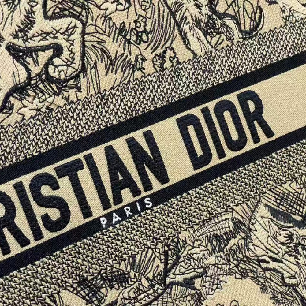 CHRISTIAN DIOR Canvas Embroidered Large Dioriviera Toile De Jouy Book Tote Beige CHRISTIAN DIOR Canvas Embroidered Large Dioriviera Toile De Jouy Book Tote Beige