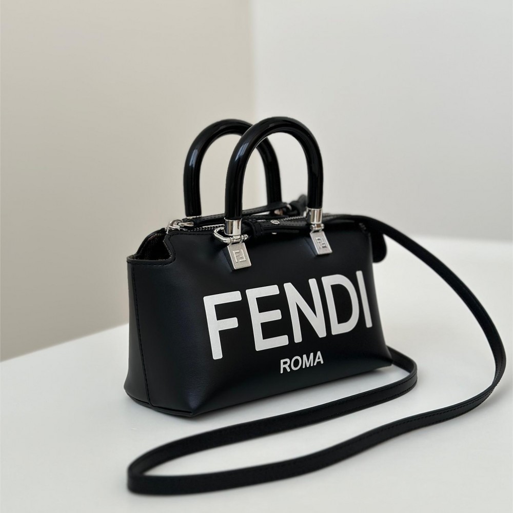 FENDI Baguette Starry Black Luxury Practical Handbag FENDI Baguette Starry Black Luxury Practical Handbag