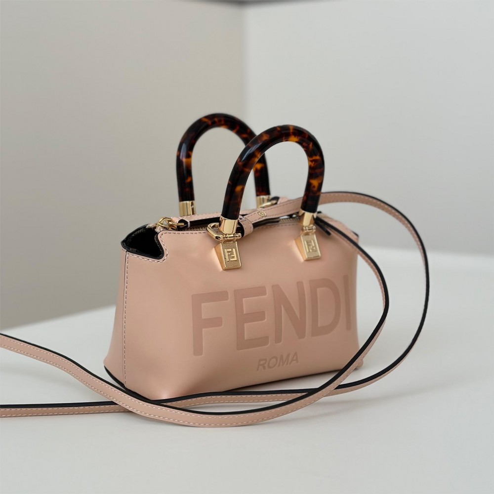 FENDI Baguette Elegant Pink Luxury Practical Handbag FENDI Baguette Elegant Pink Luxury Practical Handbag