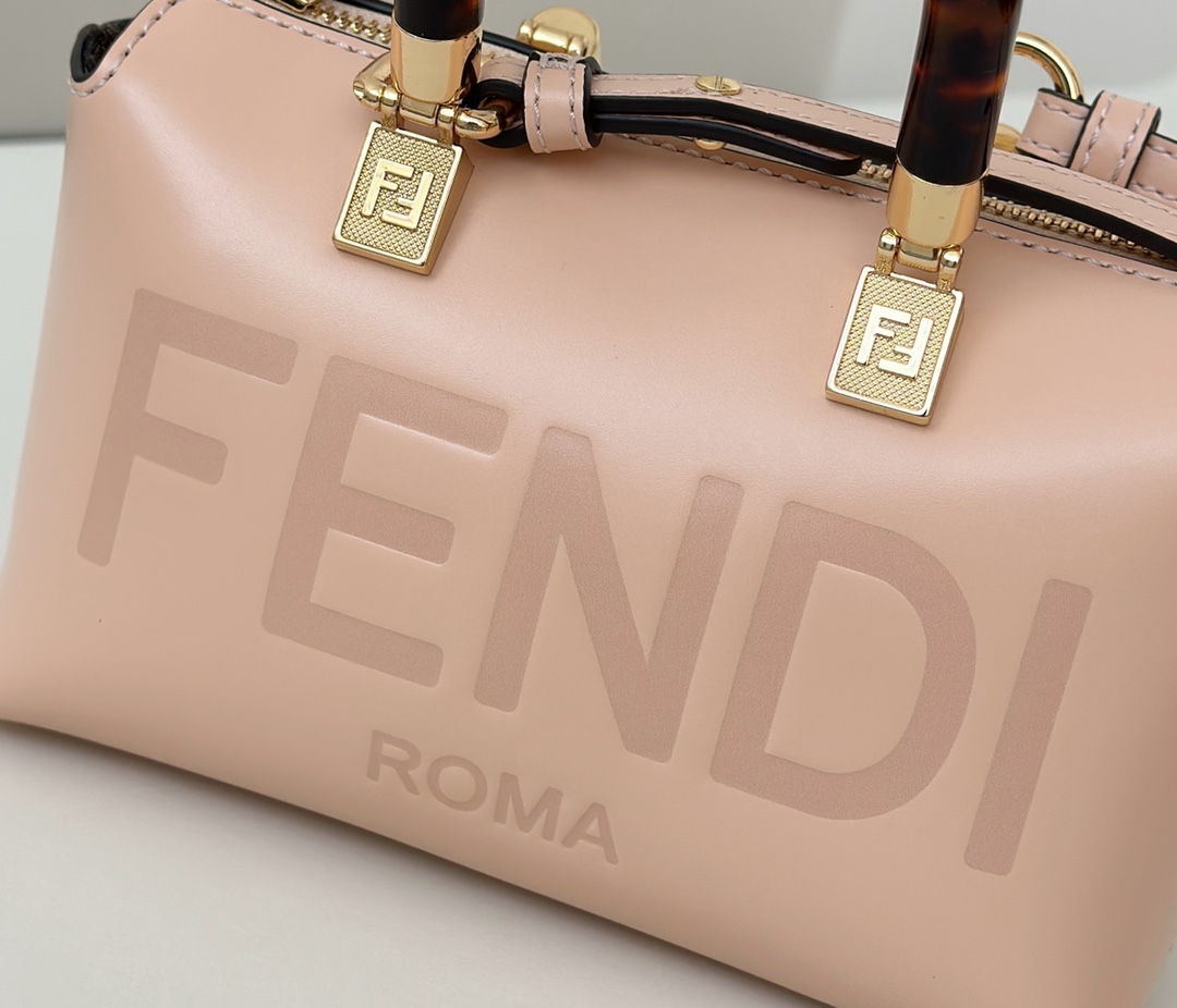 FENDI Baguette Elegant Pink Luxury Practical Handbag