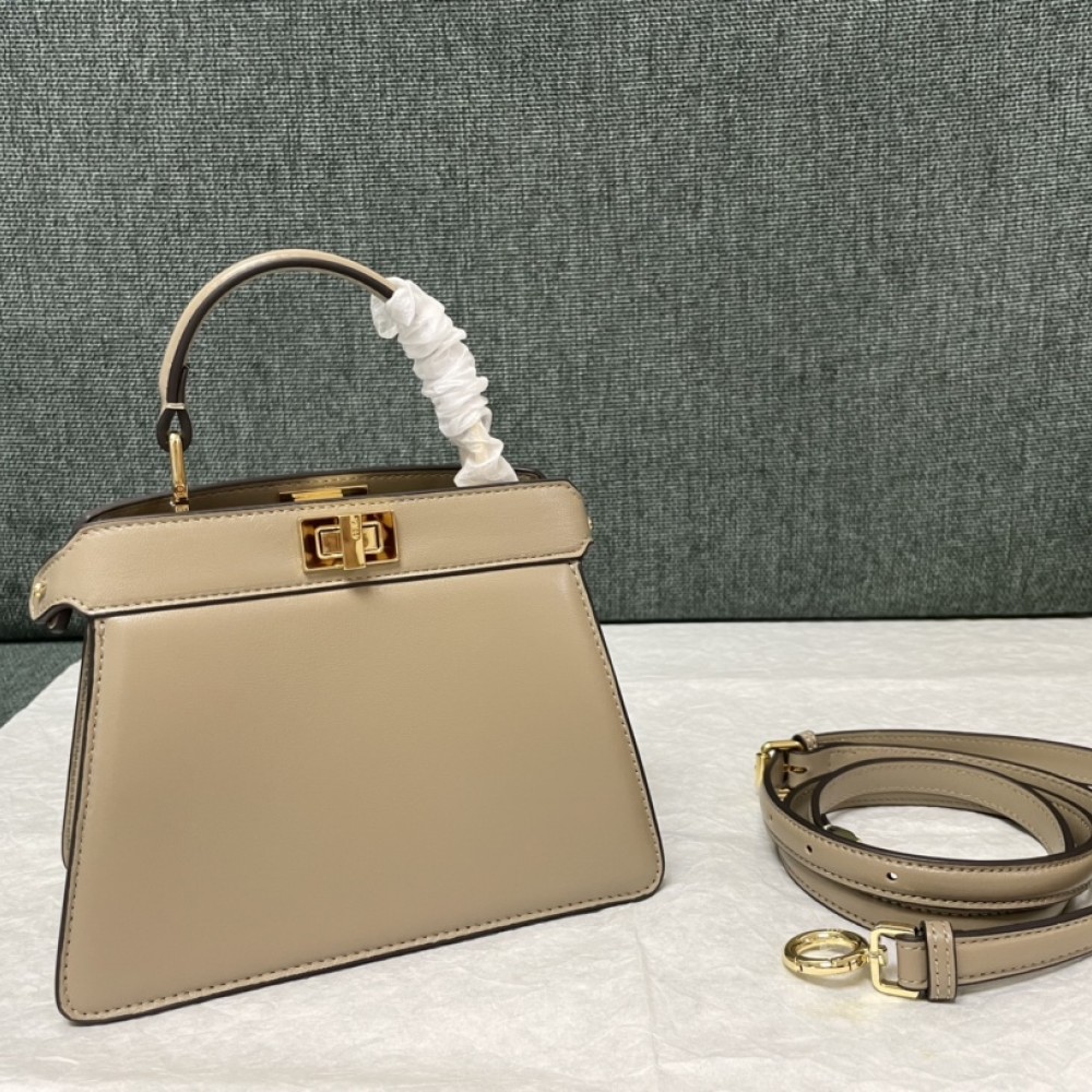 FENDI Peekaboo series brown and gray handbag crossbody bag FENDI Peekaboo series brown and gray handbag crossbody bag
