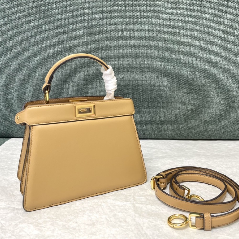 FENDI Peekaboo Yellow Crossbody Bag FENDI Peekaboo Yellow Crossbody Bag