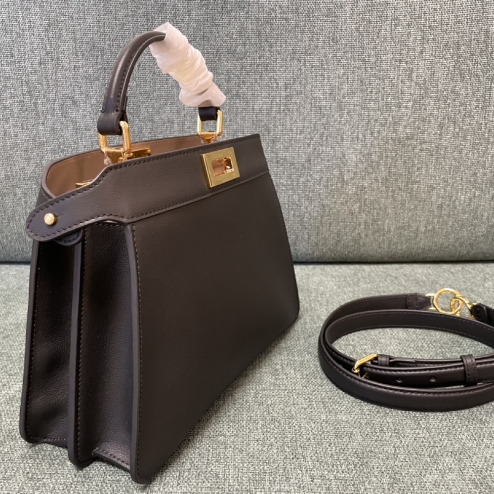 FENDI Peekaboo series handbag crossbody bag FENDI Peekaboo series handbag crossbody bag