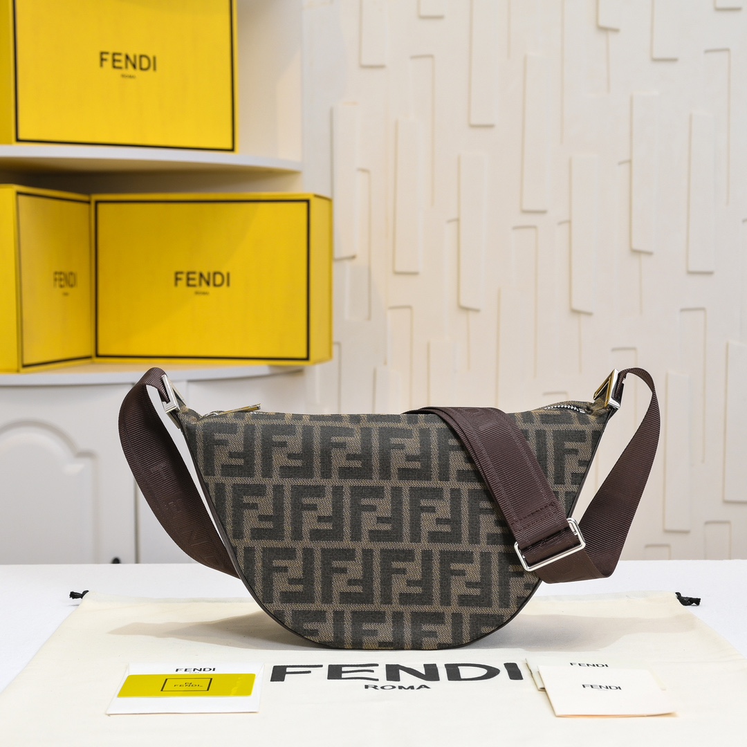 FENDI Peekaboo Black Crossbody Bag FENDI Peekaboo Black Crossbody Bag