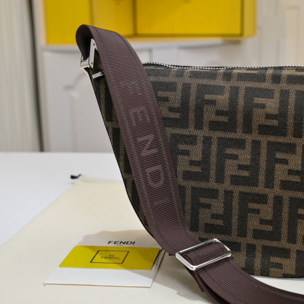 FENDI Peekaboo Black Crossbody Bag FENDI Peekaboo Black Crossbody Bag