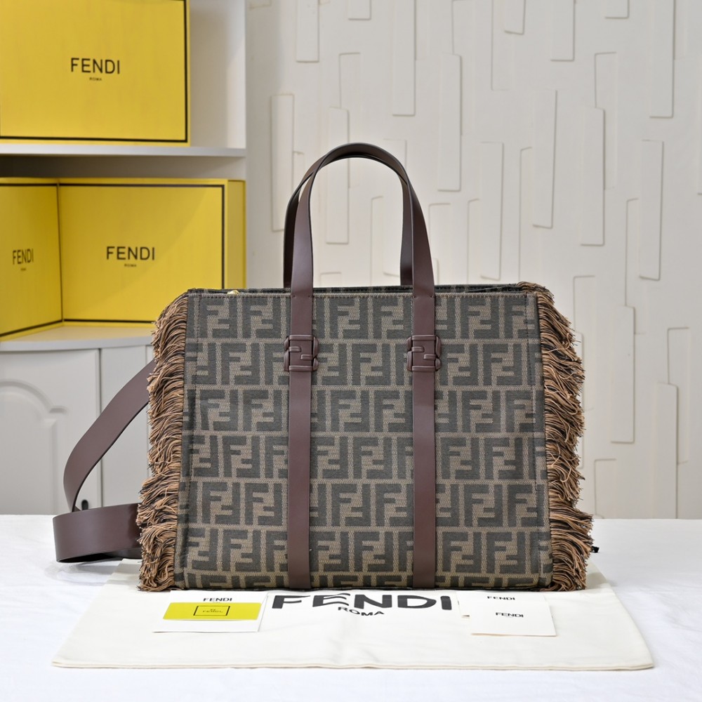 FENDI FF Monogram Tote Bag 87FE