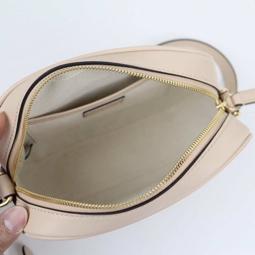Gucci GG Marmont series ivory pattern exquisite hardware chain bag Gucci GG Marmont series ivory pattern exquisite hardware chain bag
