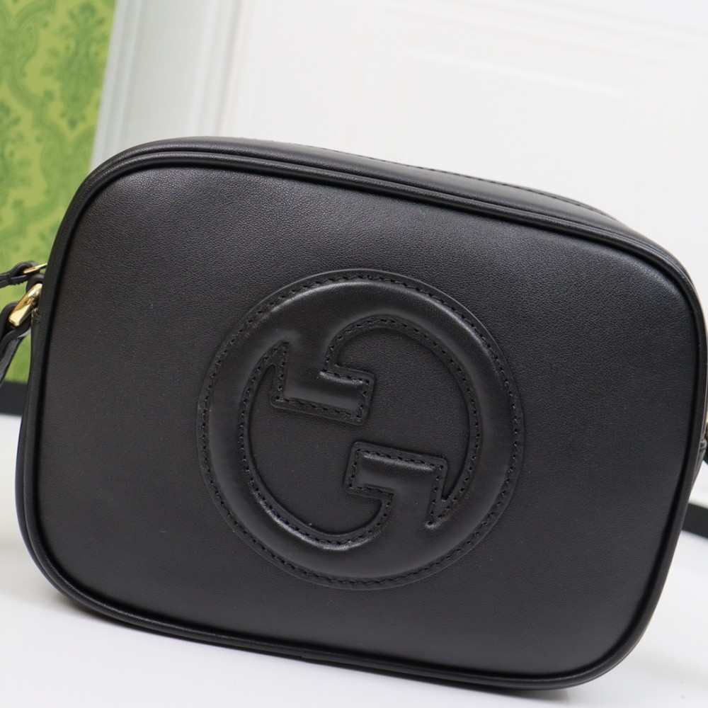 Gucci GG Marmont series heavy black pattern exquisite hardware chain bag Gucci GG Marmont series heavy black pattern exquisite hardware chain bag