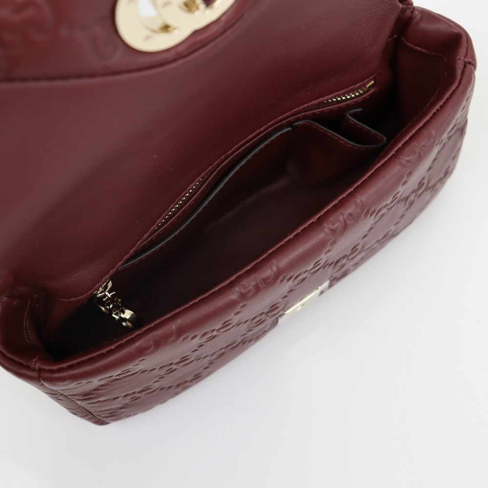 GUCCI Marmont crimson diamond pattern exquisite hardware shoulder strap mini bag GUCCI Marmont crimson diamond pattern exquisite hardware shoulder strap mini bag