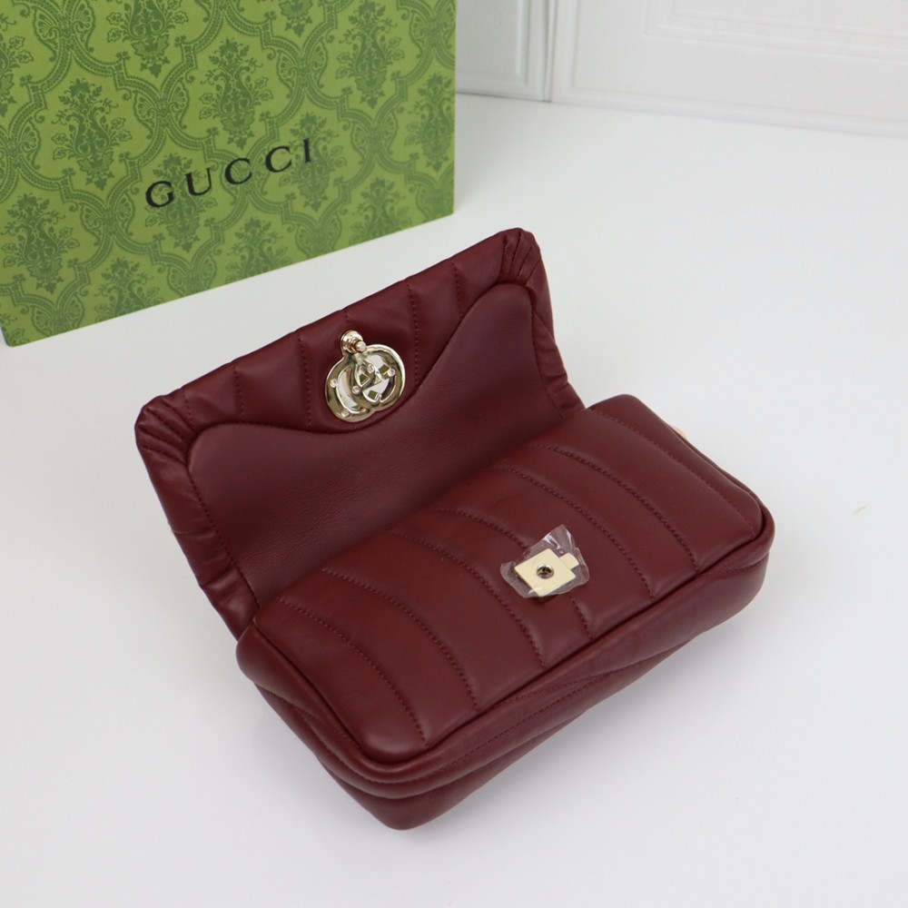 GUCCI Marmont crimson leather plaid exquisite hardware shoulder strap mini bag GUCCI Marmont crimson leather plaid exquisite hardware shoulder strap mini bag