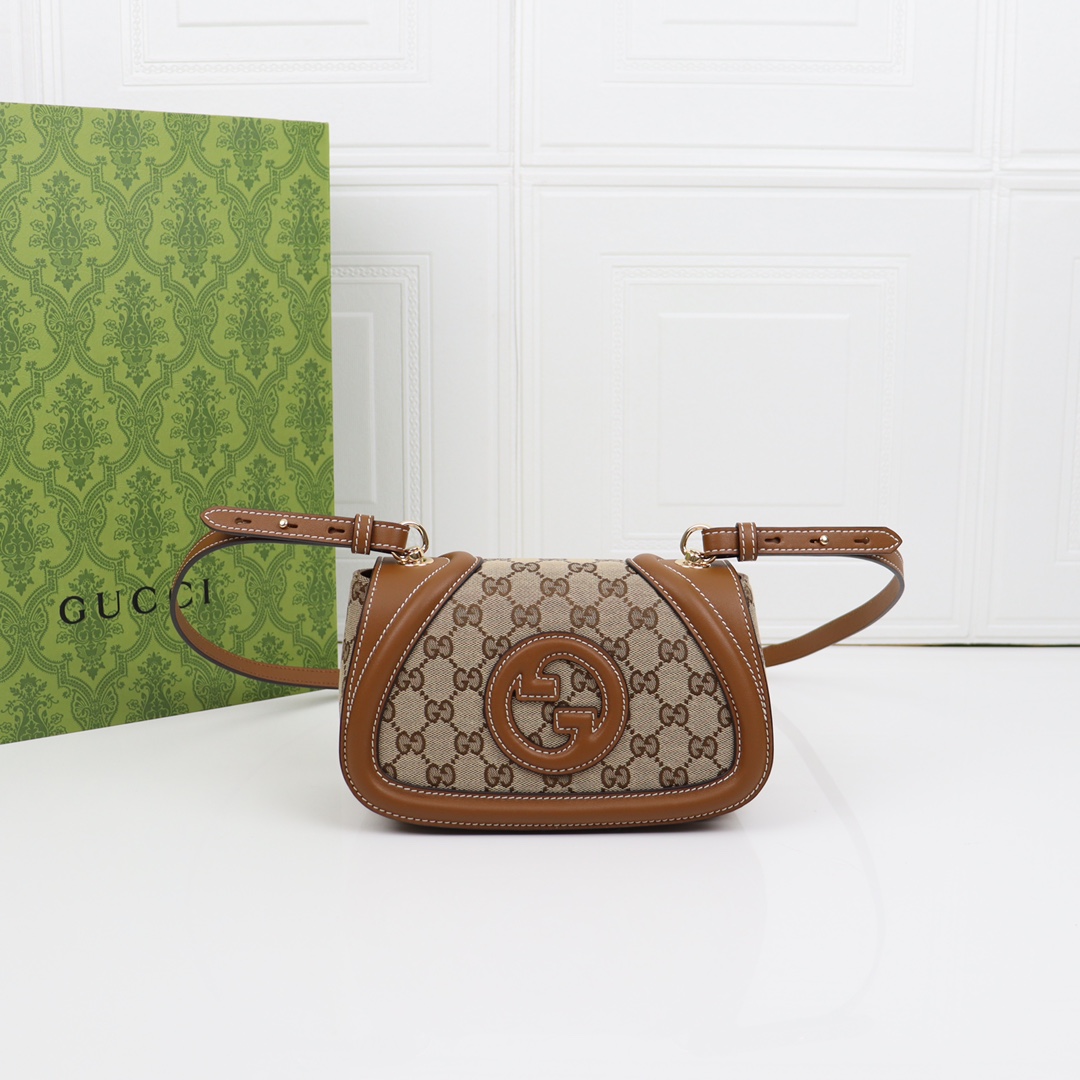 Gucci GG Marmont Mini Top Handle Mesh Bag Gucci GG Marmont Mini Top Handle Mesh Bag