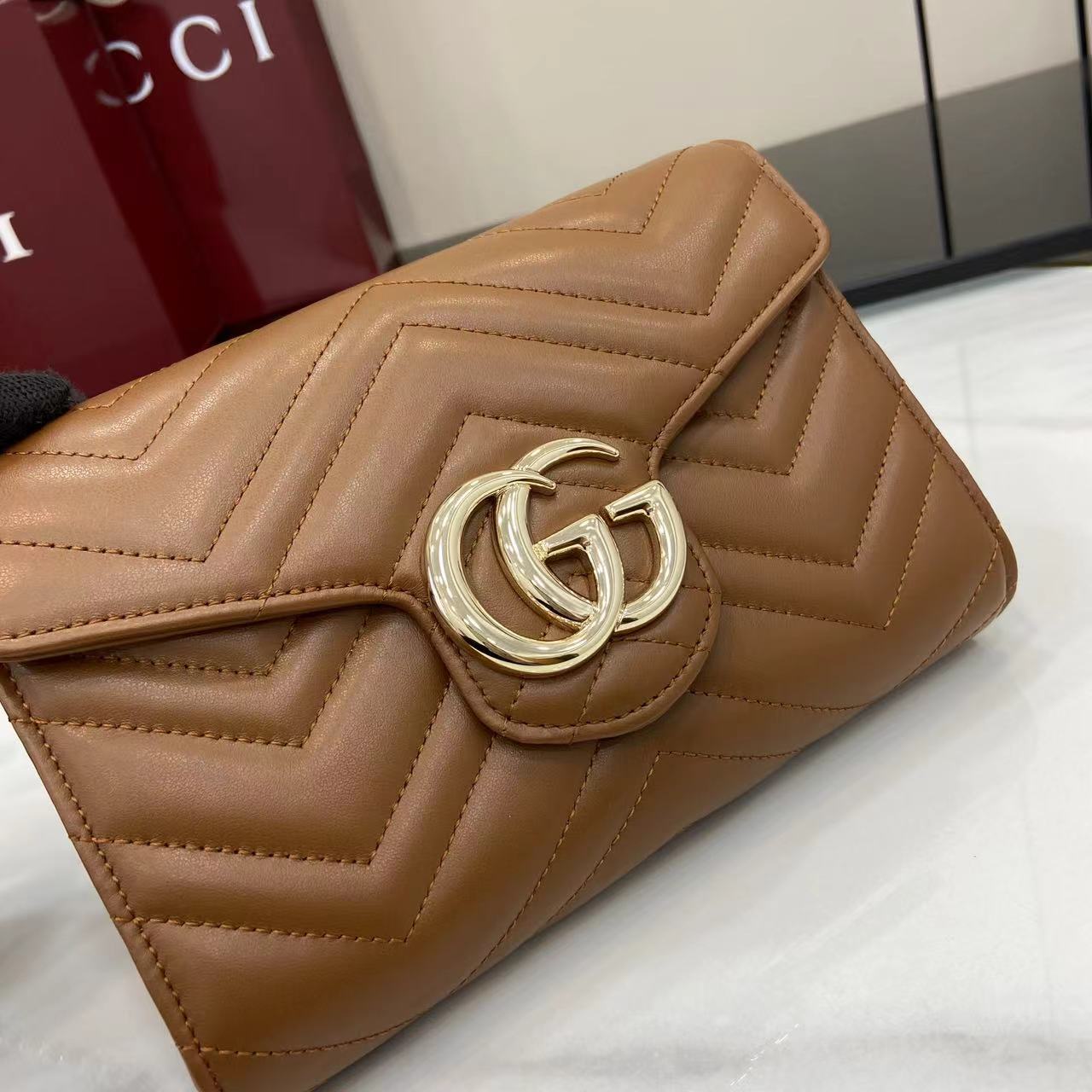 Gucci GG Marmont Brown Underarm Bag Gucci GG Marmont Brown Underarm Bag